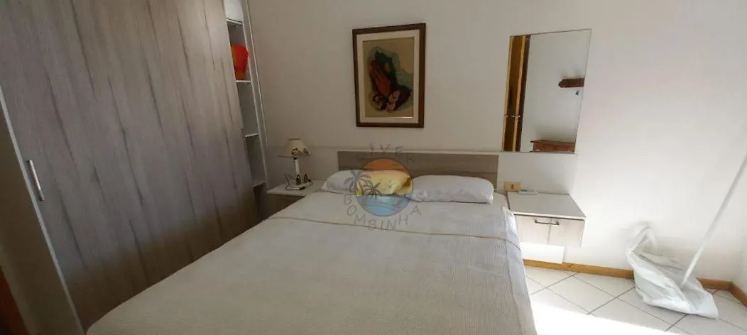 Apartamento Alto Padrao Com Vista Ao Mar Na Avenida Principal Da Praia Ao Lado De Comercio Em Geral Bombinhas Lägenhet