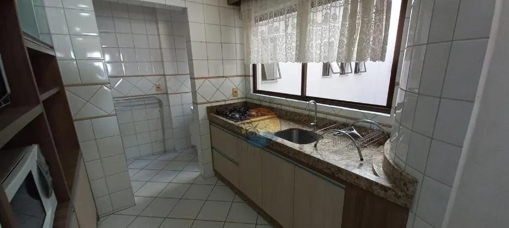 Apartamento Alto Padrao Com Vista Ao Mar Na Avenida Principal Da Praia Ao Lado De Comercio Em Geral Bombinhas Lägenhet