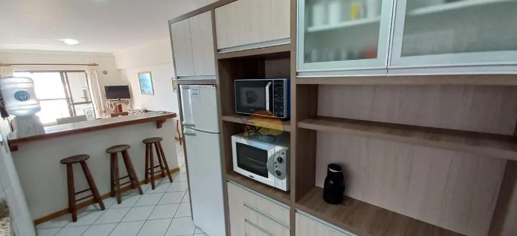 Apartamento Alto Padrao Com Vista Ao Mar Na Avenida Principal Da Praia Ao Lado De Comercio Em Geral Bombinhas 0*,  Brasilien
